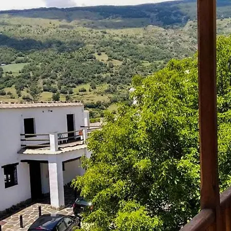 El Cascapenas De La Alpujarra