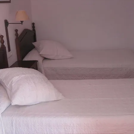 El Cascapenas De La Alpujarra Guest house *