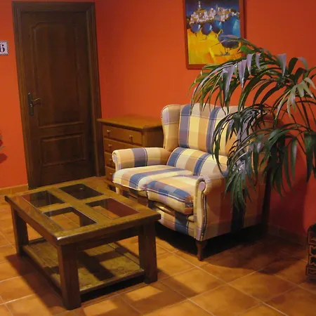 Guest house El Cascapenas De La Alpujarra *
